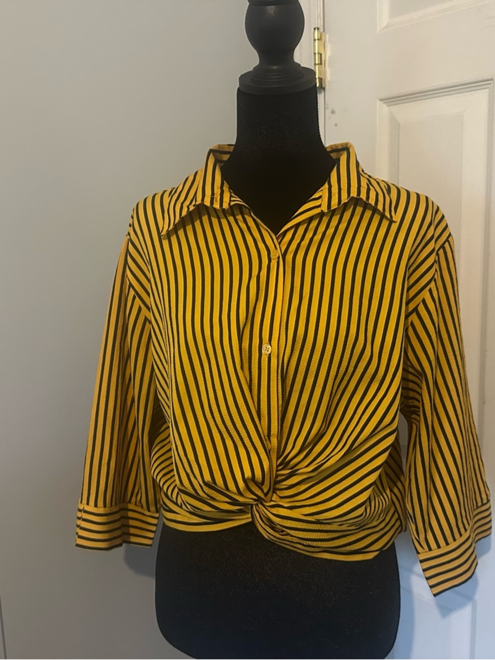 Saloni-Too‎ Plus Size 1X Mustard Yellow & Black Striped Top - Textured Knit